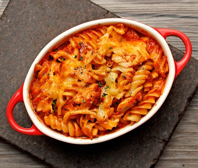 焗烤拿坡里蕃茄嫩雞螺旋麵 焗烤拿坡里蕃茄嫩雞螺旋麵