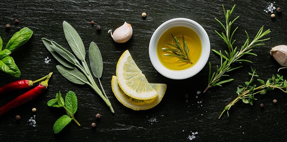 用對6種香草 讓主廚調出耳目一新的香草醬