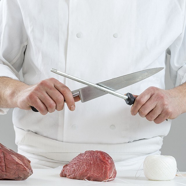 廚刀大點名：7件專業西餐主廚的「利」器