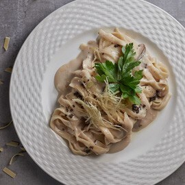 牛肝菌義大利寬麵佐黑松露橄欖油 牛肝菌義大利寬麵佐黑松露橄欖油
