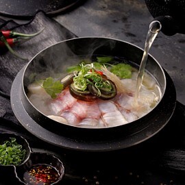 上湯泡魚生 上湯泡魚生