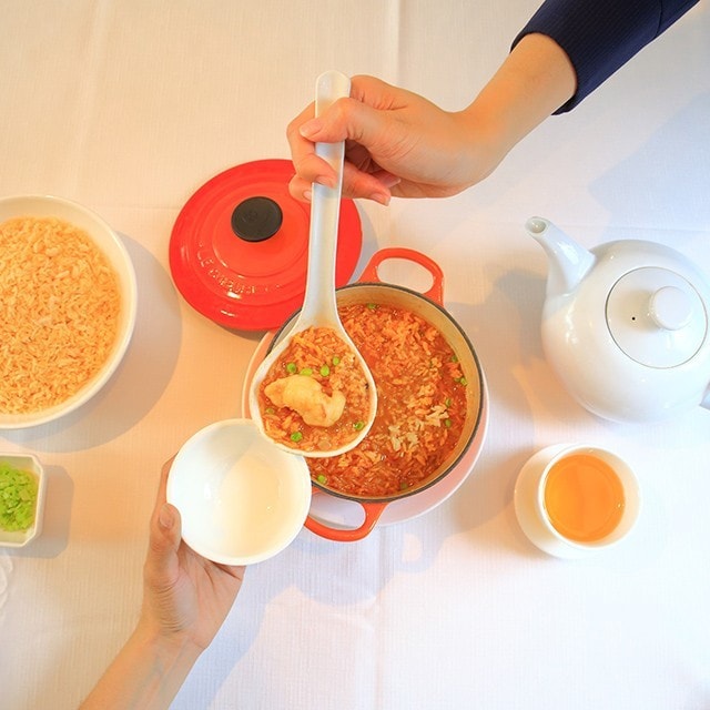 傳統中菜之美(三) 工序繁複的高檔海味上品:黃金龍蝦泡飯