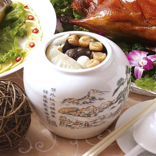 地表最強經典年菜：佛跳牆的由來、配料與繁複做法大揭密！