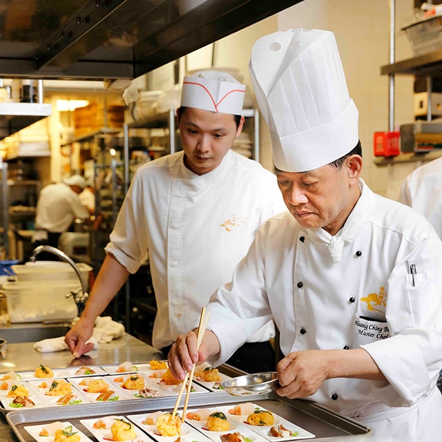 南譚譚家宴大師黃清標，跨海親授譚府菜色精髓