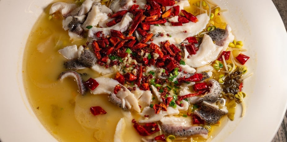 酸辣餐飲大行其道,雲貴菜如何在台灣市場創造新風貌?