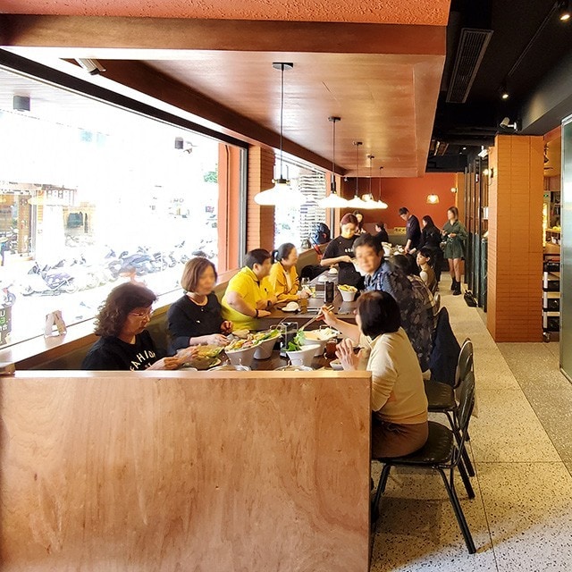 樂崎火鍋的四大成功開火鍋店經驗:以社區型火鍋餐廳走出火鍋店創業之路 樂崎火鍋的四大成功開火鍋店經驗:以社區型火鍋餐廳走出火鍋店創業之路