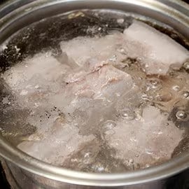 關鍵食材3:高湯 關鍵食材3:高湯