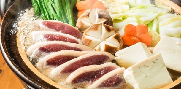 鴨肉片入火鍋,除了能突顯出台灣食材好風味,也可創造火鍋餐廳的優質食材特色。 鴨肉片入火鍋,除了能突顯出台灣食材好風味,也可創造火鍋餐廳的優質食材特色。