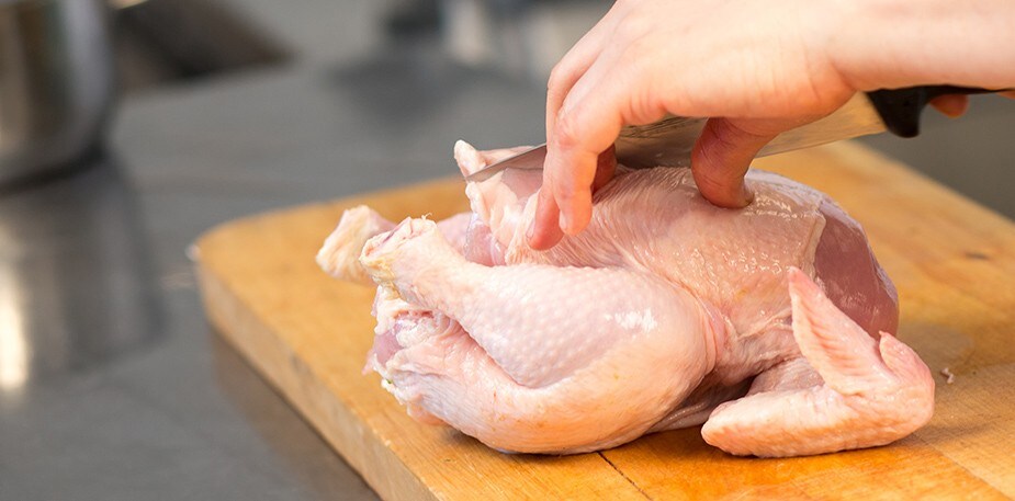 專業雞肉料理怎麼做？阿芳老師雞肉挑選處理3撇步