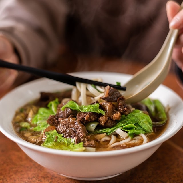 經典紅燒牛肉麵食譜:簡單又正宗的原汁牛肉麵做法 經典紅燒牛肉麵食譜:簡單又正宗的原汁牛肉麵做法