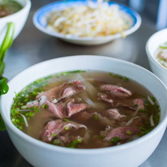 從街邊小店的一碗河粉開始，看越南料理市場潛力