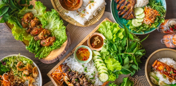 越南料理從日常餐食走向更為體驗導向的完整餐飲型態。