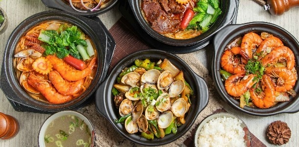 砂鍋煲料理豐富多樣,成為廚師們變化菜單的好選擇。 砂鍋煲料理豐富多樣,成為廚師們變化菜單的好選擇。
