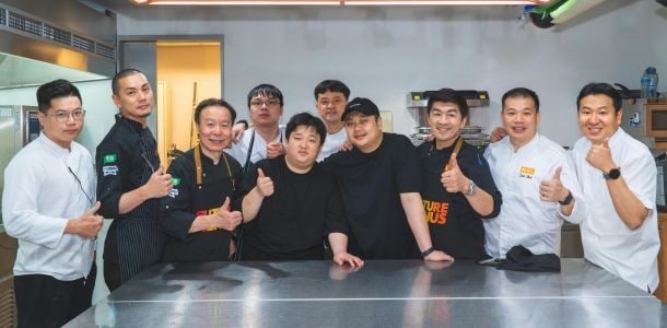 尹男老建議對料理有興趣的朋友多探索自己喜歡的口味和風格,找出自己真正的熱情,將是堅持不懈的動力! 尹男老建議對料理有興趣的朋友多探索自己喜歡的口味和風格,找出自己真正的熱情,將是堅持不懈的動力!