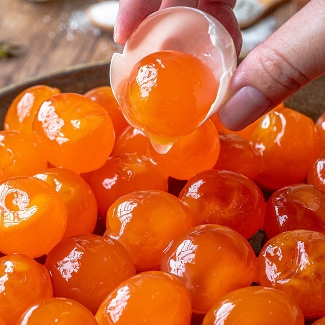 金沙料理正夯食譜推薦!為菜餚披上金黃彩衣的法寶 金沙料理正夯食譜推薦!為菜餚披上金黃彩衣的法寶