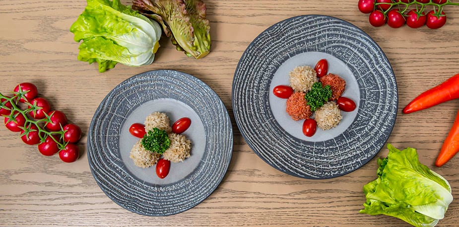 中式料理的擺盤藝術：以食器創造豐富層次
