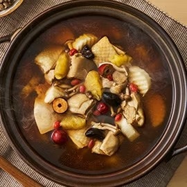黑蒜雞湯鍋