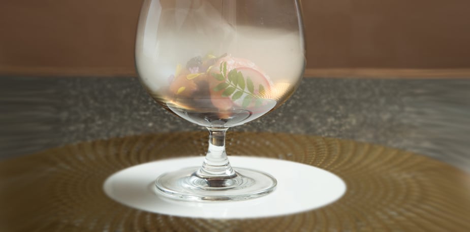 料理擺盤Part 3：酒杯也能擺盤