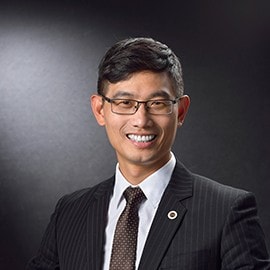 脊椎保健達人:鄭雲龍 脊椎保健達人:鄭雲龍