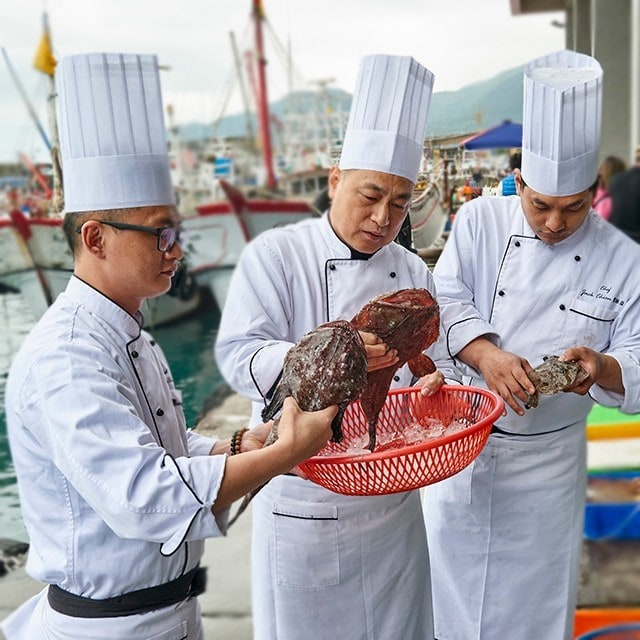 大廚帶路:宜蘭大溪漁港(特色漁獲料理篇) 大廚帶路:宜蘭大溪漁港(特色漁獲料理篇)