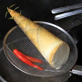 1. 食材準備:以冷水煮熟,連水整桶冷藏 1. 食材準備:以冷水煮熟,連水整桶冷藏