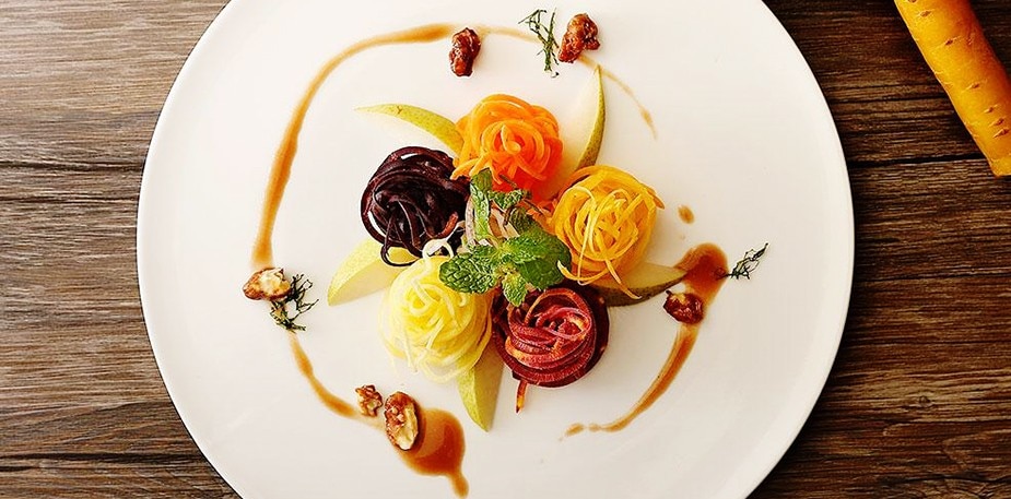 養身食材創造繽紛視覺沙拉