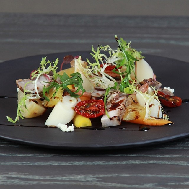 大廚的沙拉擺盤藝術：寒舍艾麗酒店蔡世上主廚示範(下篇)