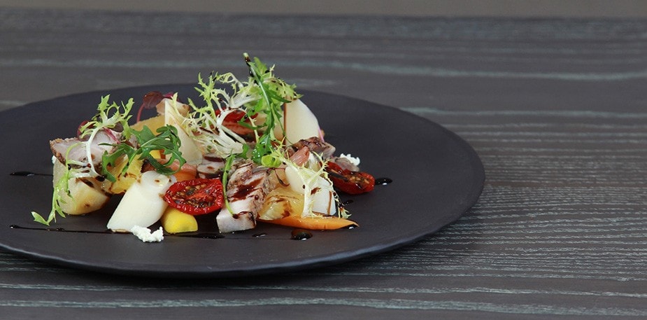 大廚的沙拉擺盤藝術：寒舍艾麗酒店蔡世上主廚示範(下篇)