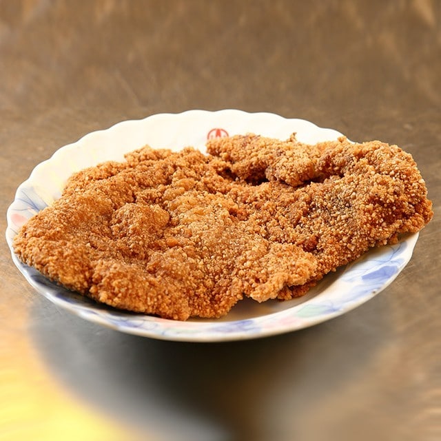 炸雞連鎖店使用過期原料，停業並挨罰