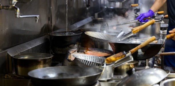 餐飲業的食安挑戰與解方：如何避免「下一個寶林茶室」事件？