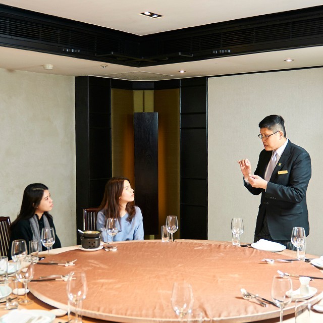 餐飲服務創新(二) 8個說菜藝術進階要訣—台北亞都麗緻大飯店