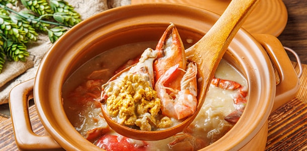 潮州砂鍋粥以料豐味美深受喜愛。(圖片提供:六必居砂鍋粥) 潮州砂鍋粥以料豐味美深受喜愛。(圖片提供:六必居砂鍋粥)