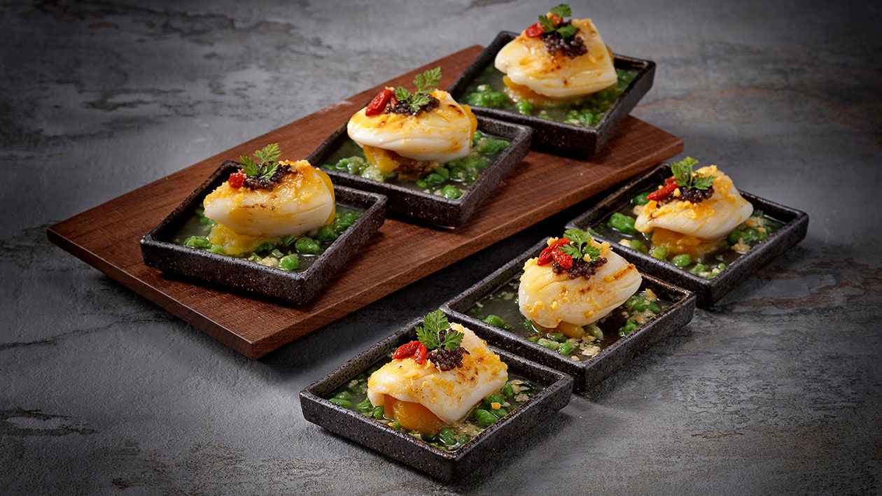 炙燒金沙翡翠魚卵紋甲花枝 食譜詳情unilever Food Solutions