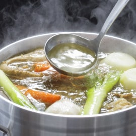 有調味雞骨肉味母湯