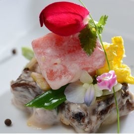 炙燒肋排拌蜜瓜 炙燒肋排拌蜜瓜