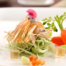 煙燻番石榴雞絲沙拉襯白酒檸檬雞汁凍 煙燻番石榴雞絲沙拉襯白酒檸檬雞汁凍