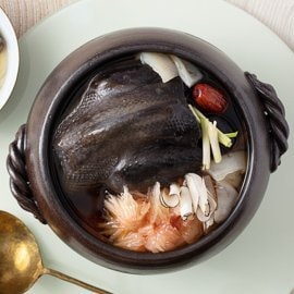 甜柚海底椰燉雞佐花膠霜 甜柚海底椰燉雞佐花膠霜