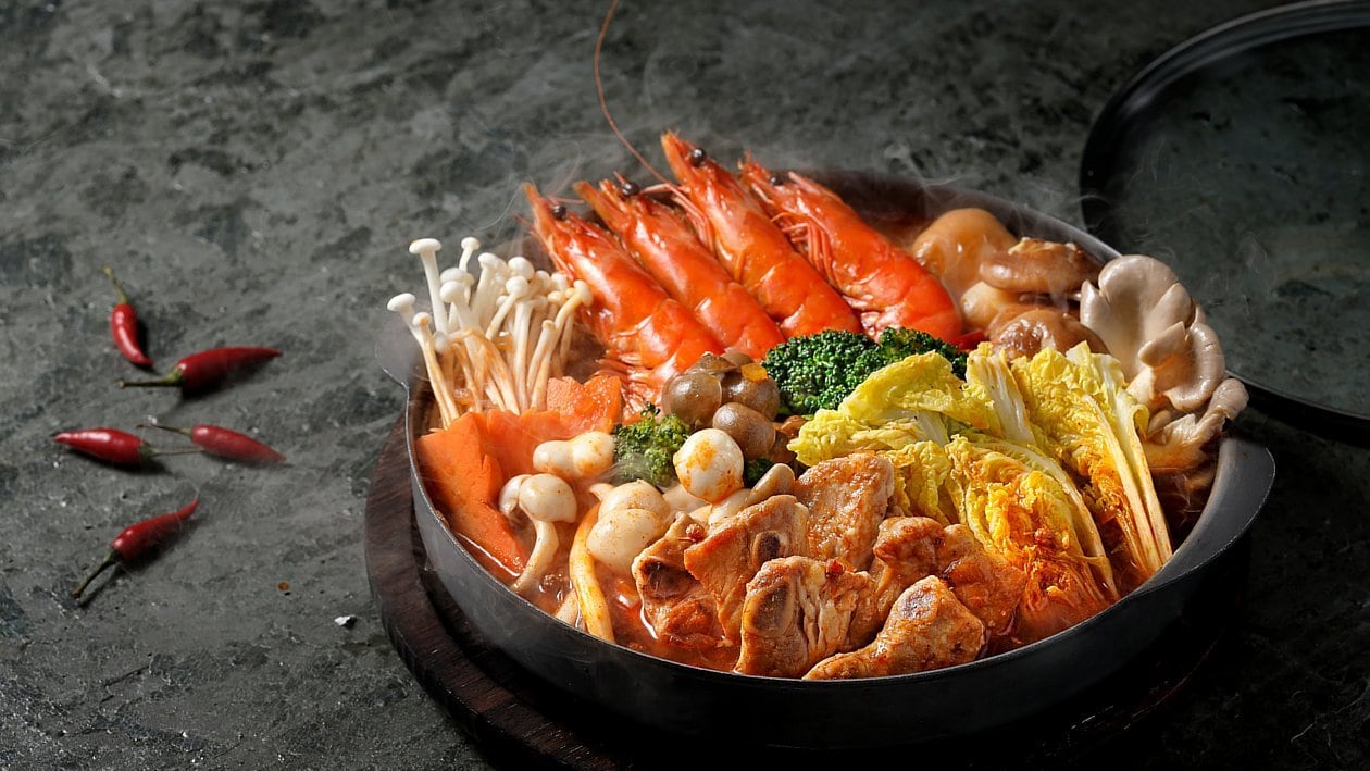 紅湯鮮蝦子排燜鍋