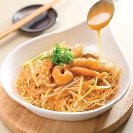 龍蝦汁海鮮炒麵